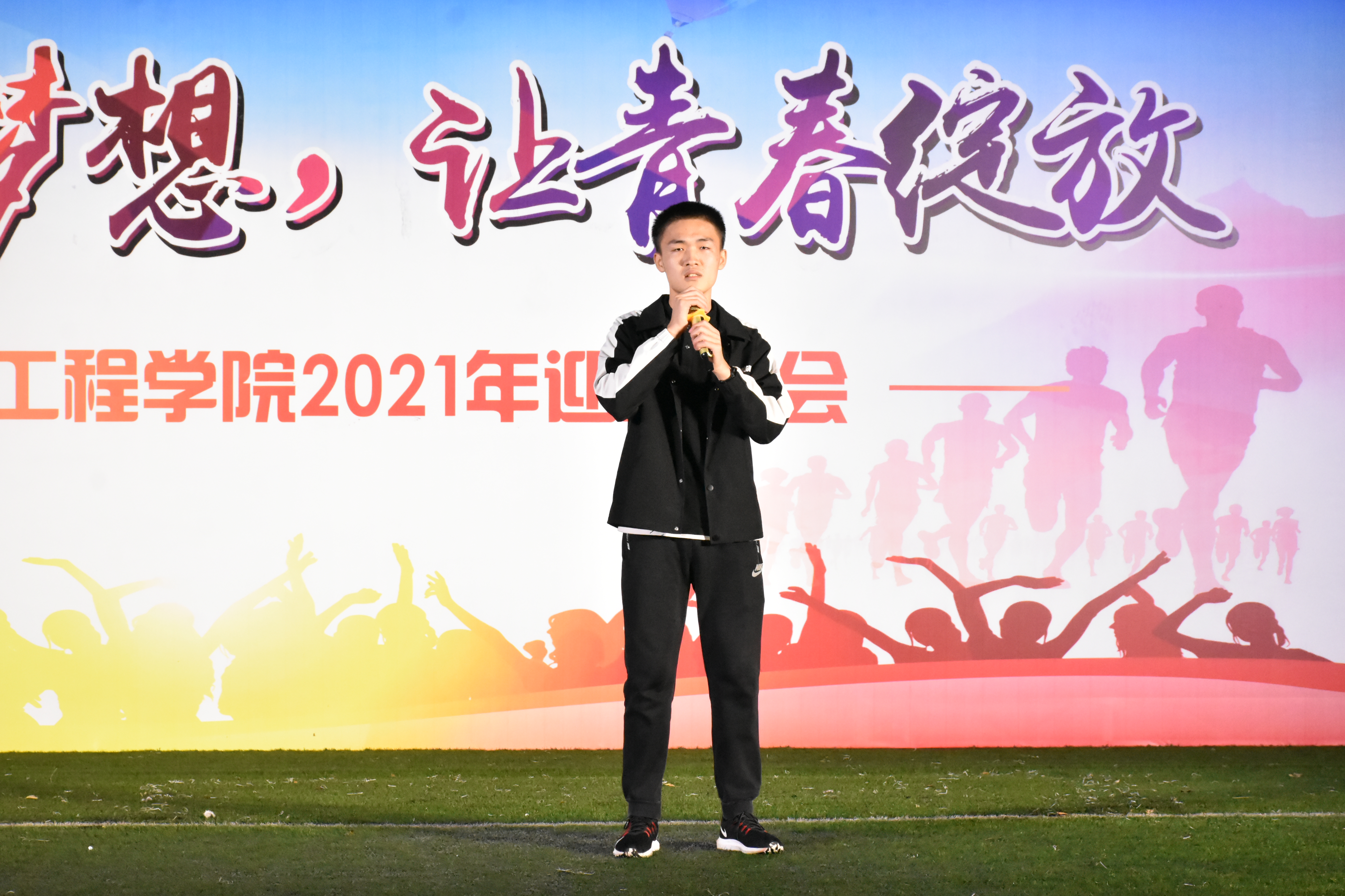 49ac09aabb3640989676346cd33e7adf.jpg 49ac09aabb3640989676346cd33e7adf.jpg