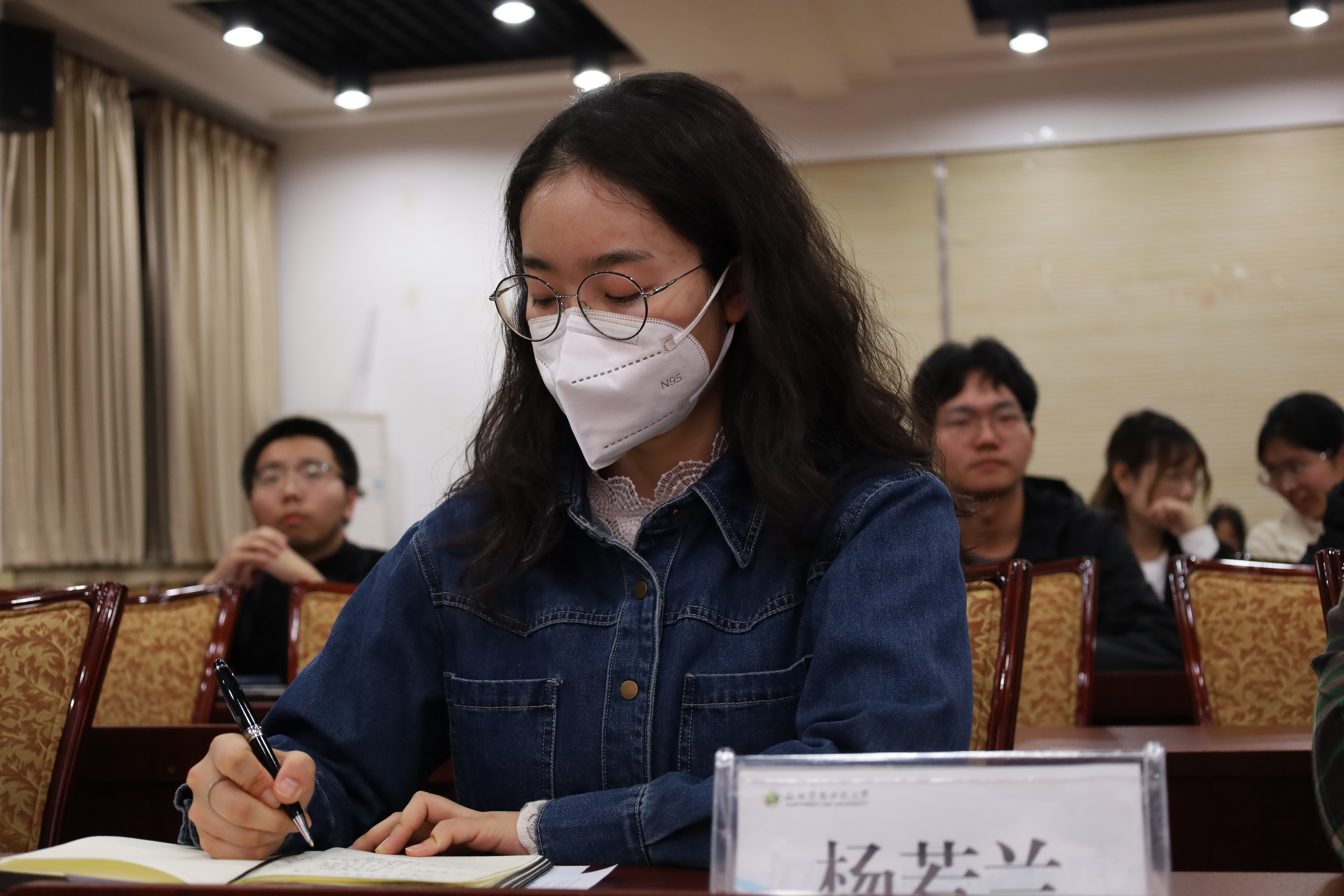 51dc73f6032e4180851dc14f8c05f70e.jpg 51dc73f6032e4180851dc14f8c05f70e.jpg