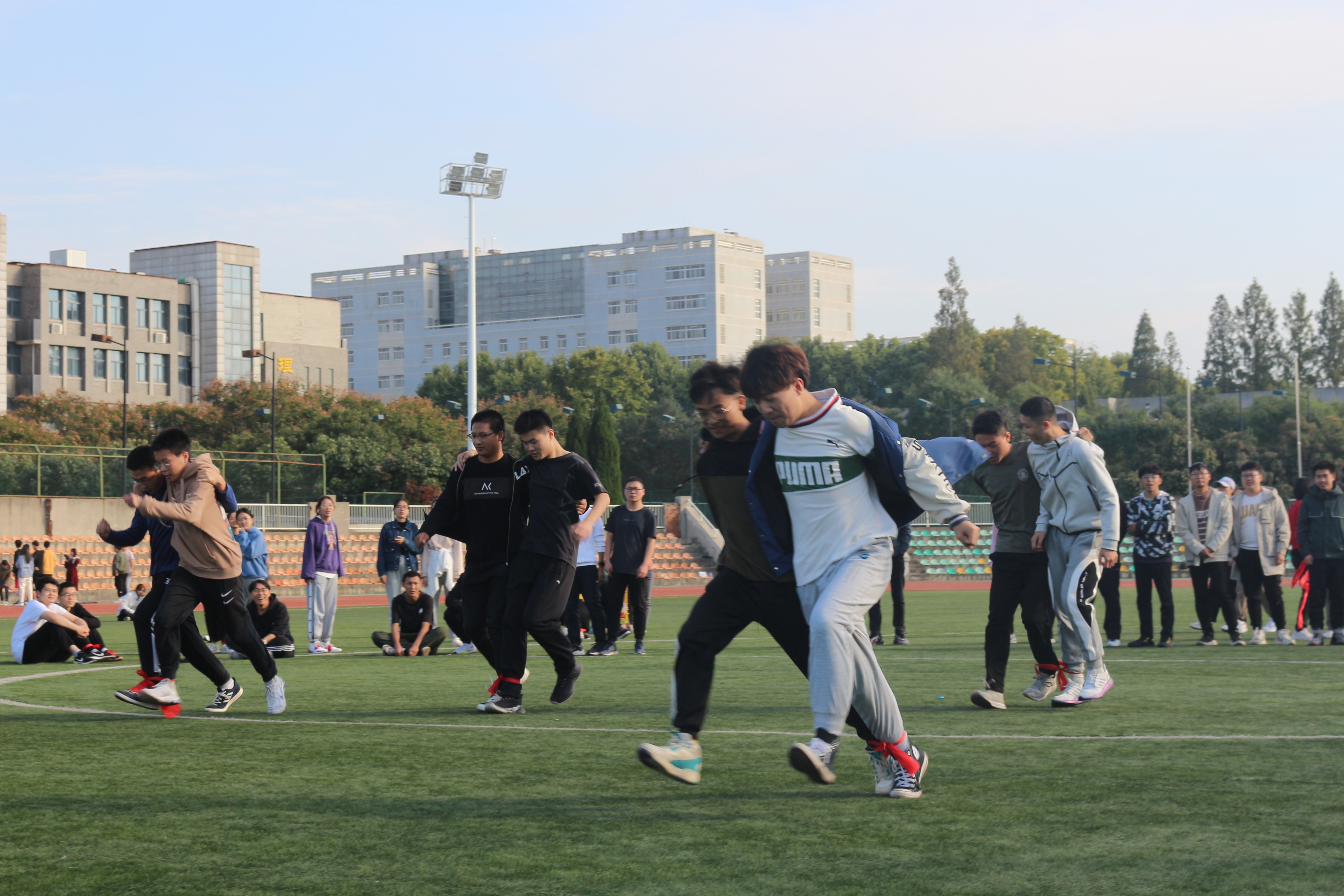 a8816fe18fdb48efb95089c8e8b1d876.jpg a8816fe18fdb48efb95089c8e8b1d876.jpg