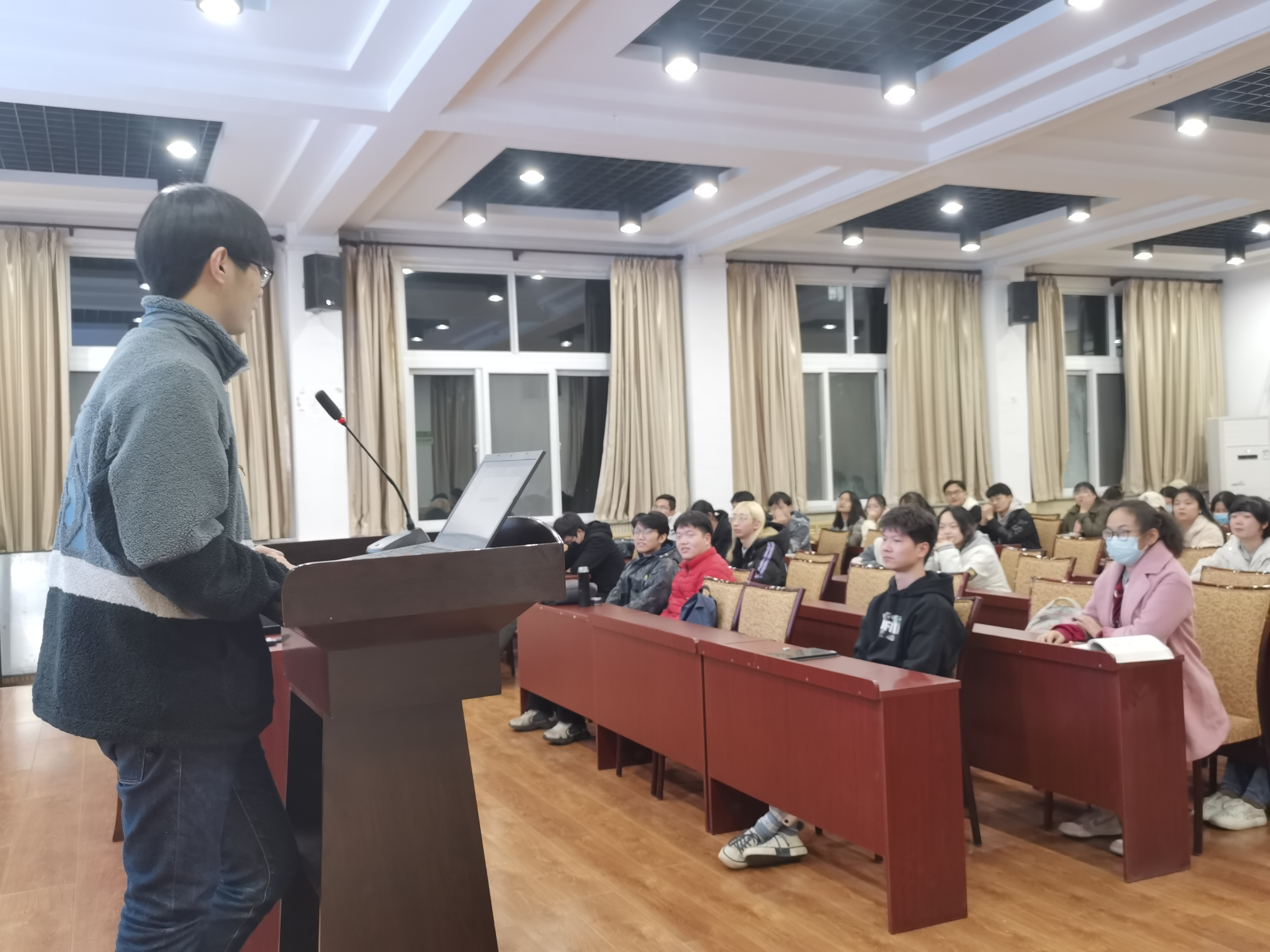 c8589ae180c846f68c36d0669c6dea07.jpg c8589ae180c846f68c36d0669c6dea07.jpg