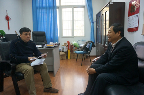 宋西德书记会见华中科技大学计算机欧美av
副书记郑强